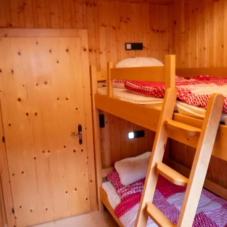 Haus Bergfried Dom wakacyjny
